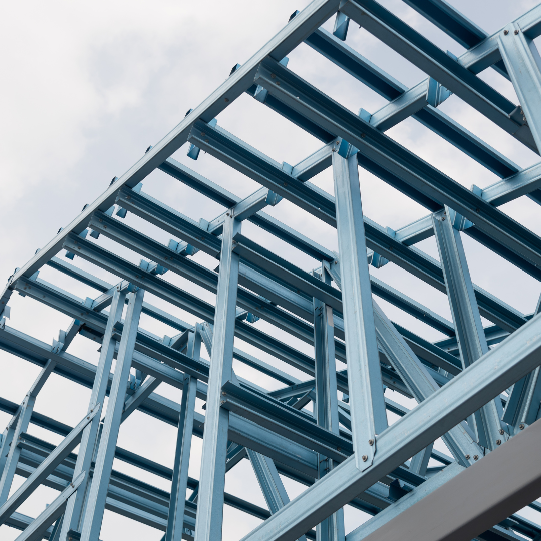 Galvanizado vs. Pintura en estructuras metálicas: ¿cuál conviene según tu proyecto?